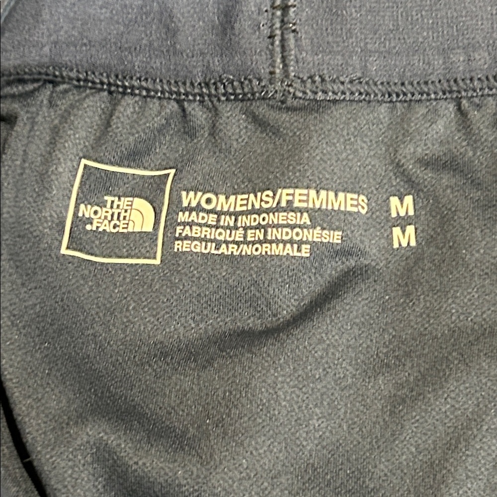 The North Face Women’s M Wander Athletic Lined Shorts Logo Waistband zip pocket - Picture 5 of 11